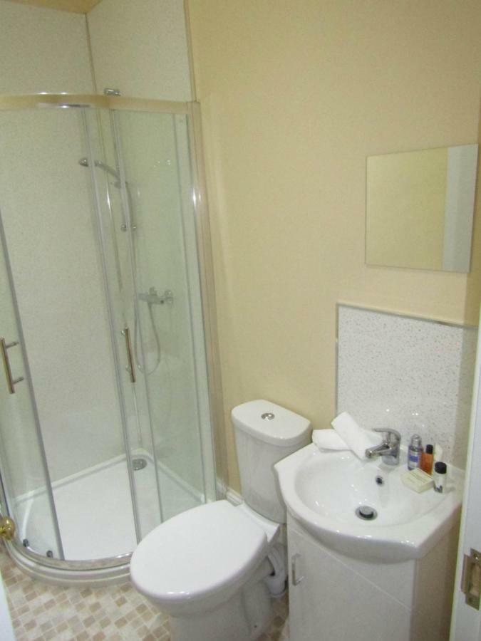 לונדונדרי Bridge B&B מראה חיצוני תמונה